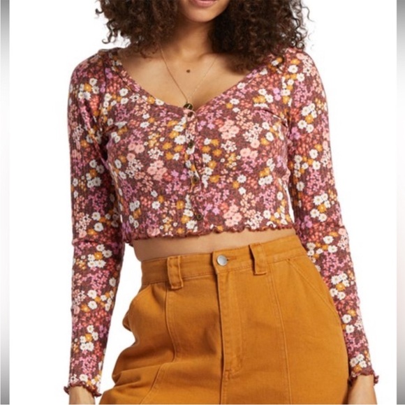 Billabong Tops - Billabong Small Top Falling in Love in Deep Sienna floral ribbed long sleeve NWT
